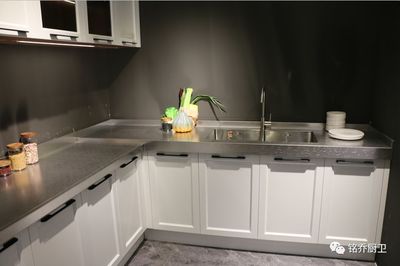 铭乔不锈钢橱柜·罗斯托克 流露精致格调的不锈钢整体橱柜之选